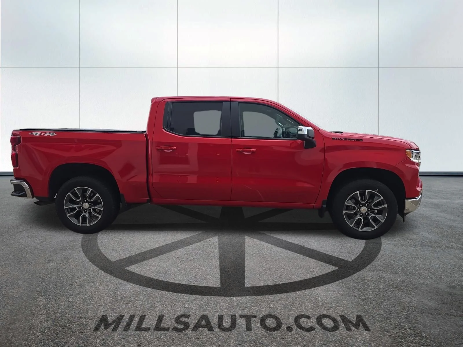 Used 2023 Red Chevrolet LT image 3