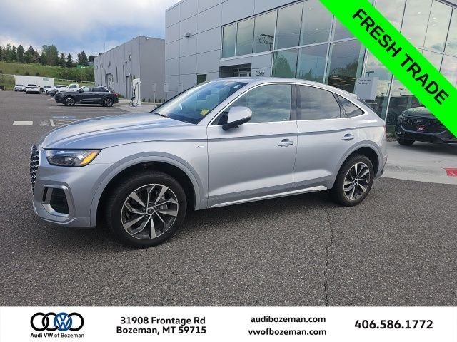 2022 Audi Q5 Sportback 45 Premium Plus's photo