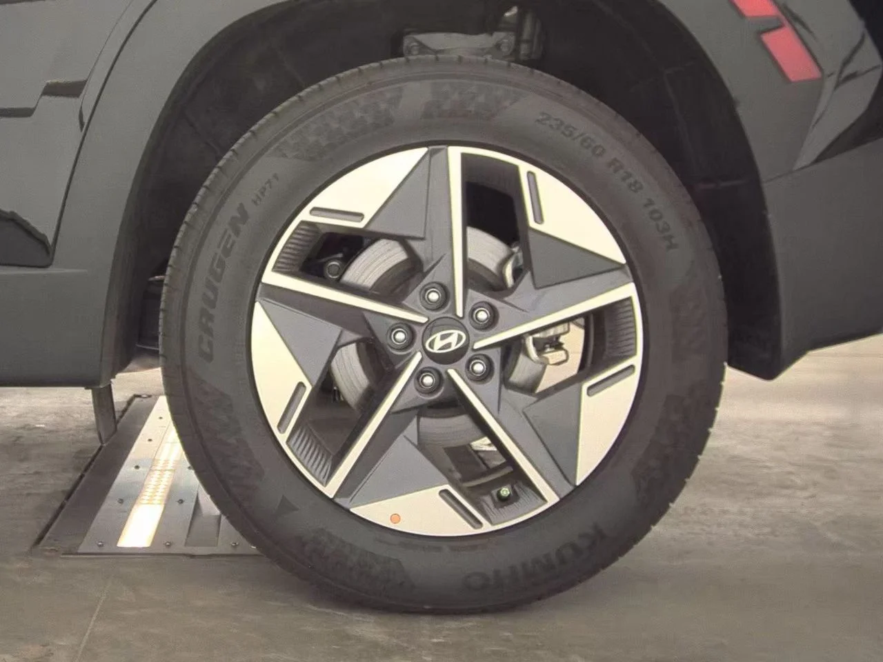 Used 2026 Black Hyundai SEL image 10