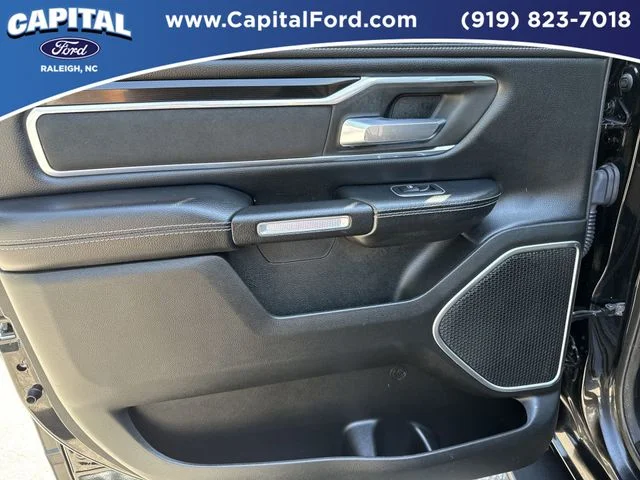 Used 2020 Black Ram Laramie image 17