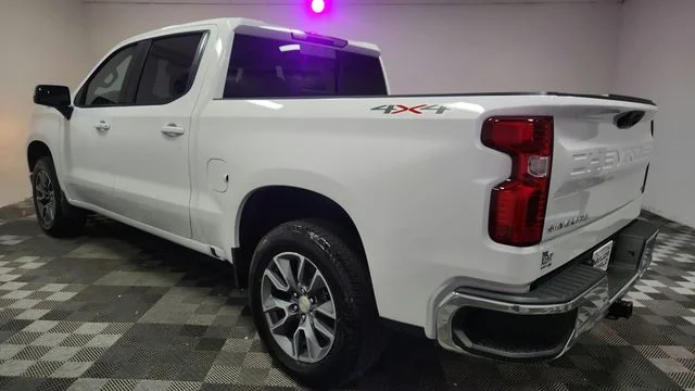 Used 2026 White Chevrolet LT image 5