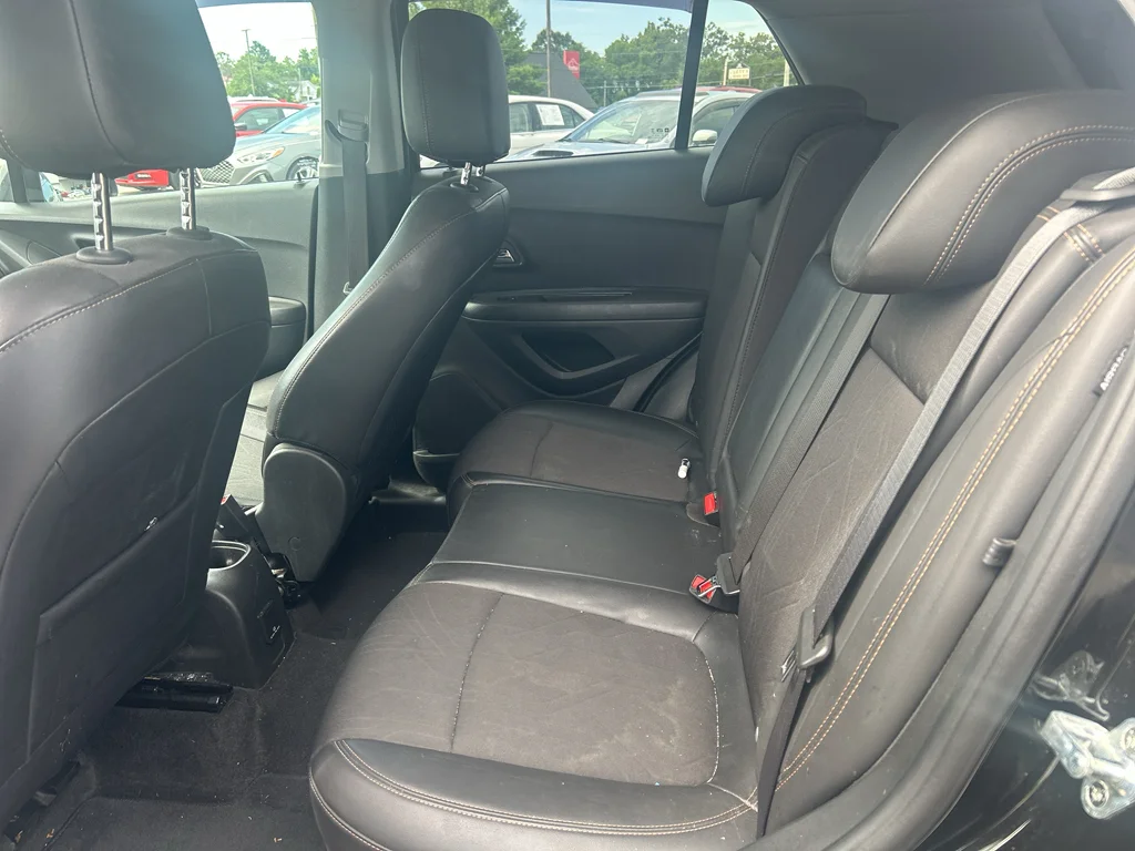 Used 2020 Mosaic Black Metallic Chevrolet LT image 11