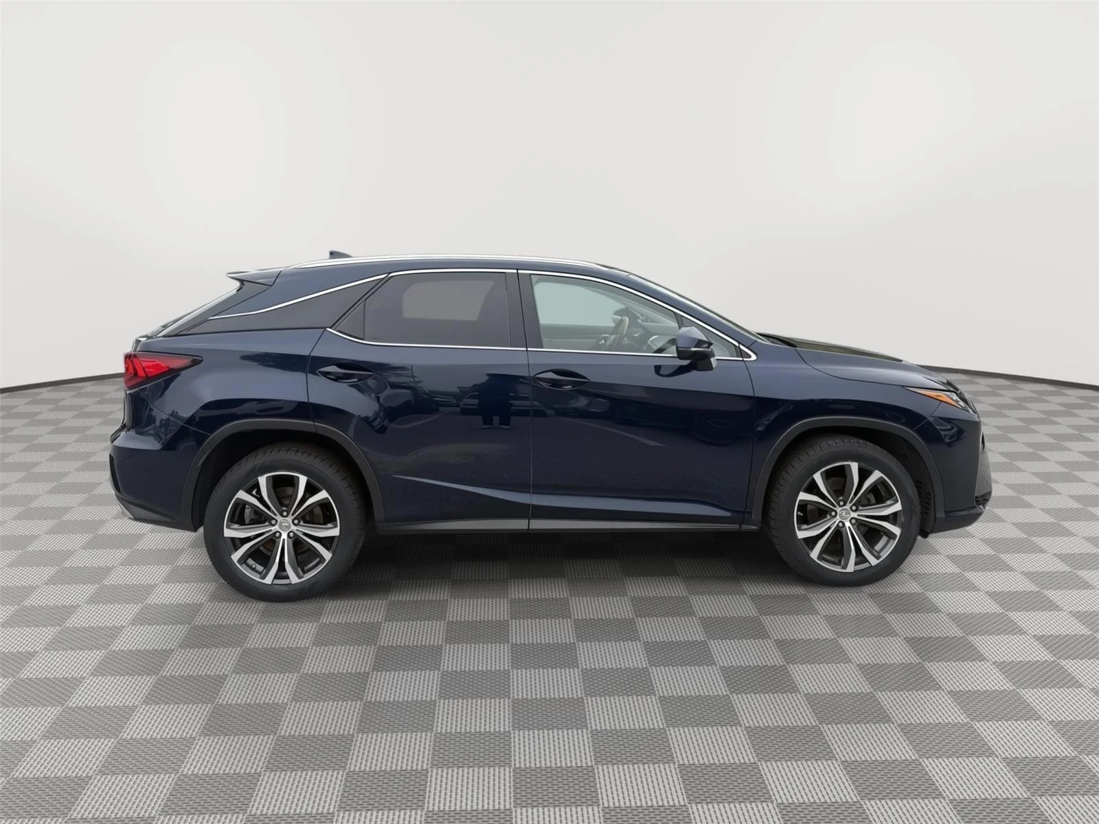 Used 2016  Lexus F Sport image 11