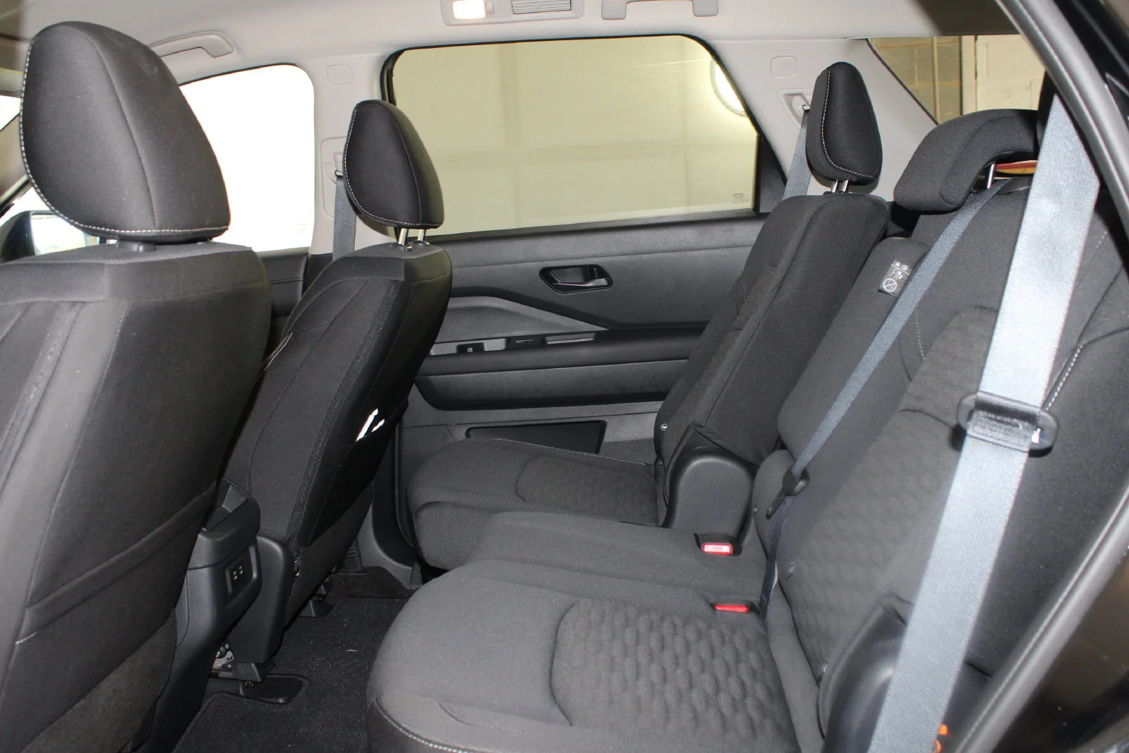 Used 2026 Black Nissan SV image 5