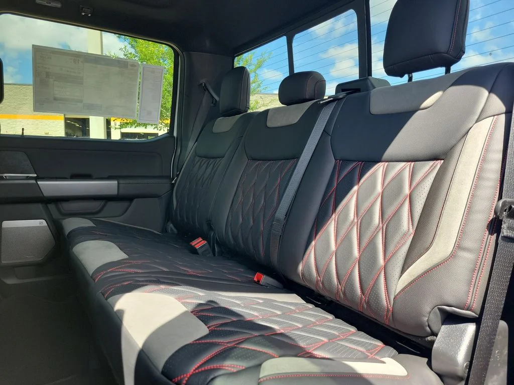 New 2026 Oxford White Ford XLT image 11
