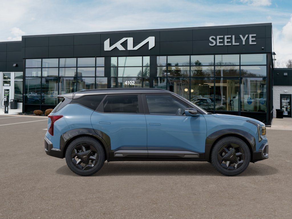 New 2027 Blue Kia X-Line S image 7
