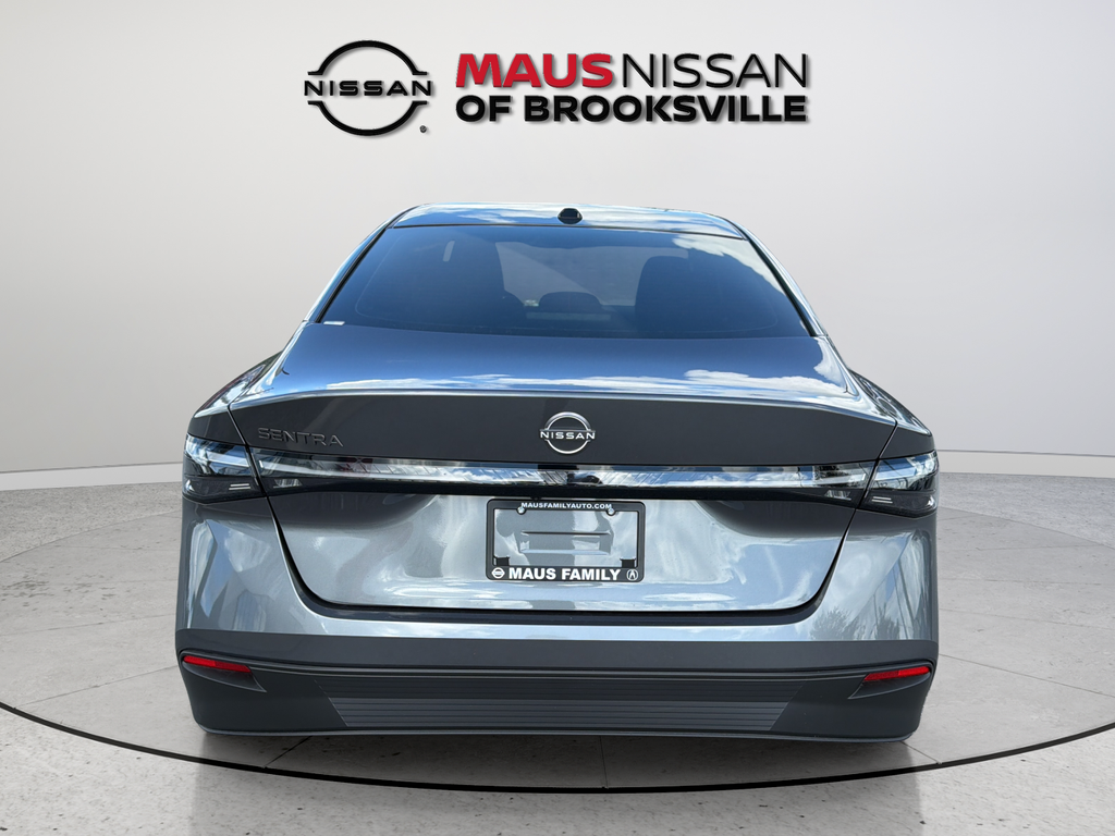 New 2027 Gray Nissan SV image 9