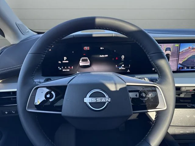 New 2026 Scarlet Ember Tintcoat Nissan Platinum image 13