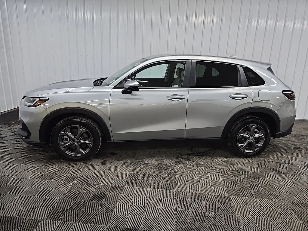 Used 2026 Gray Honda LX image 5