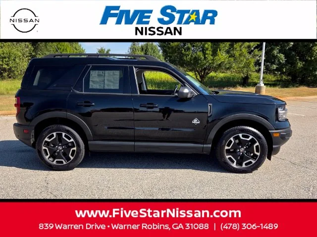 Used 2023 Black Ford Outer Banks image 13