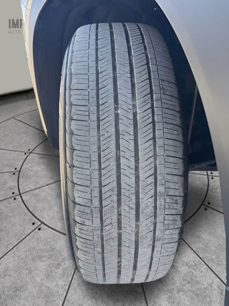 Used 2025 Silver Toyota XLE image 35