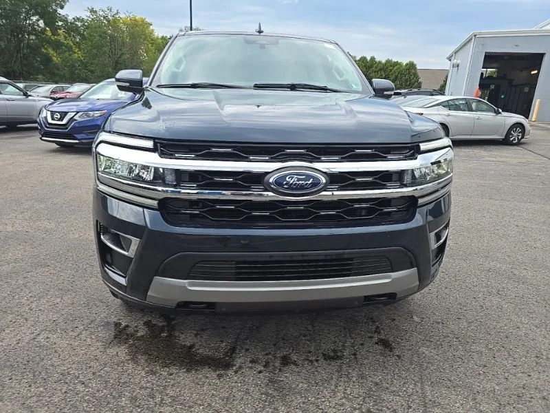 Used 2022 Blue Ford Limited image 2