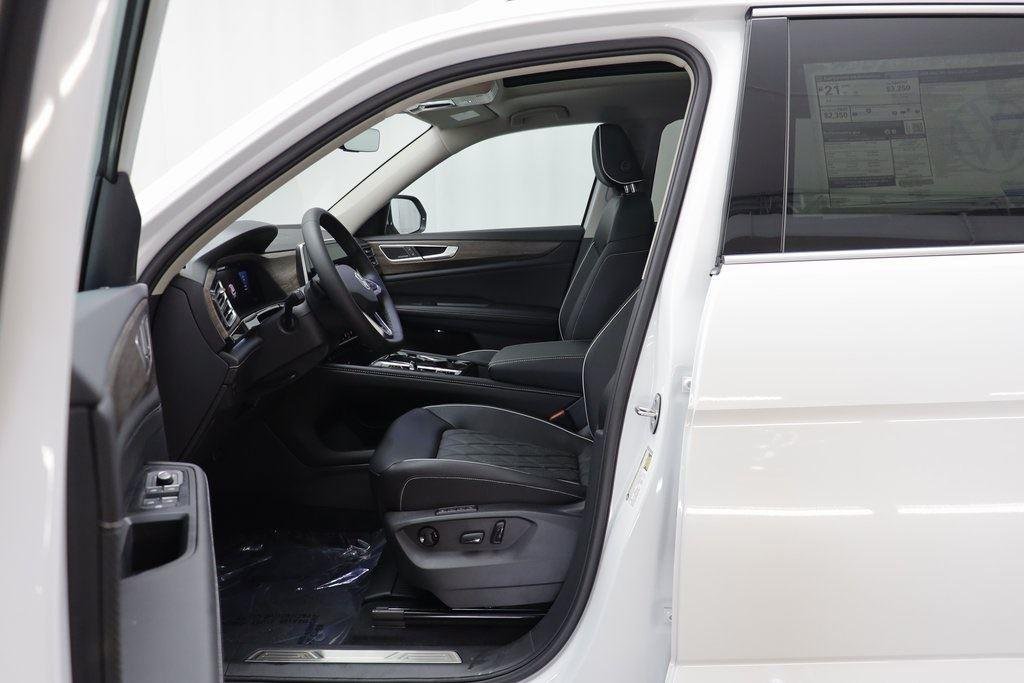 2026 Volkswagen Atlas SEL Premium R-Line - Photo 6