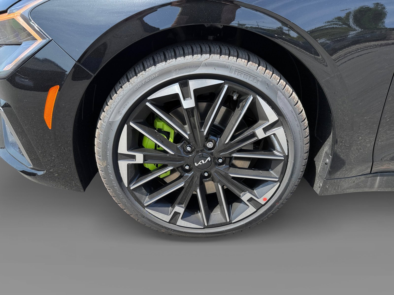 New 2026 Aurora Black Pearl Kia GT image 9