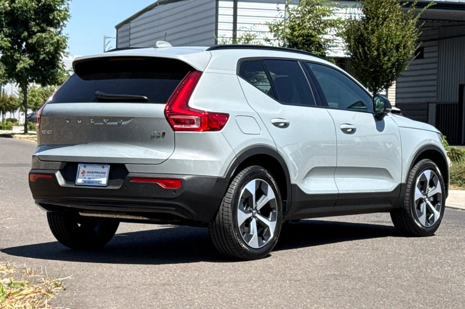 New 2026 Vapour Grey Volvo Plus image 3