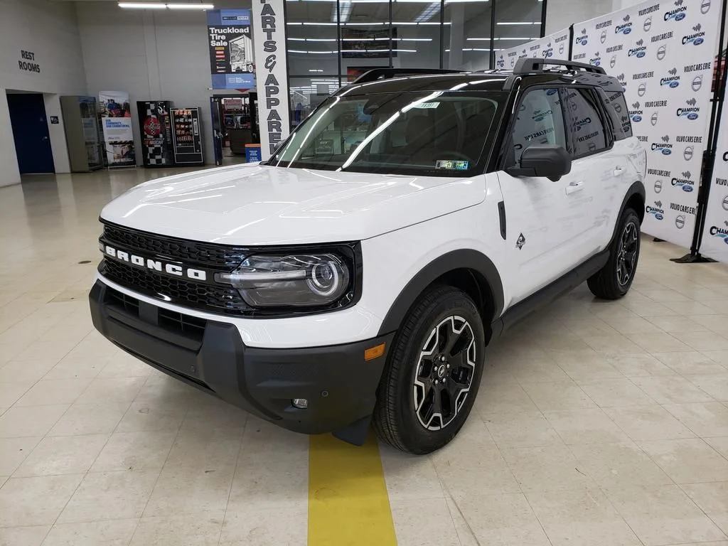 New 2026 Oxford White Ford Outer Banks® image 3