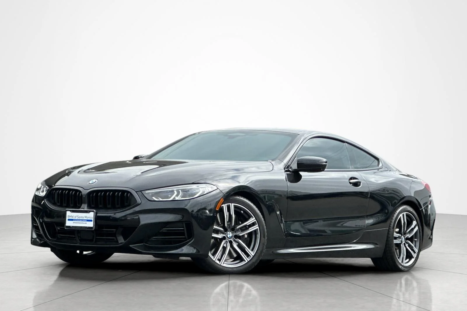 2023 BMW 8 Series 840i Coupe's photo