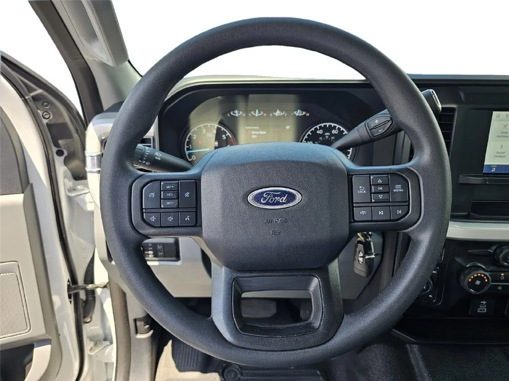 Used 2026 Oxford White Ford XL image 20