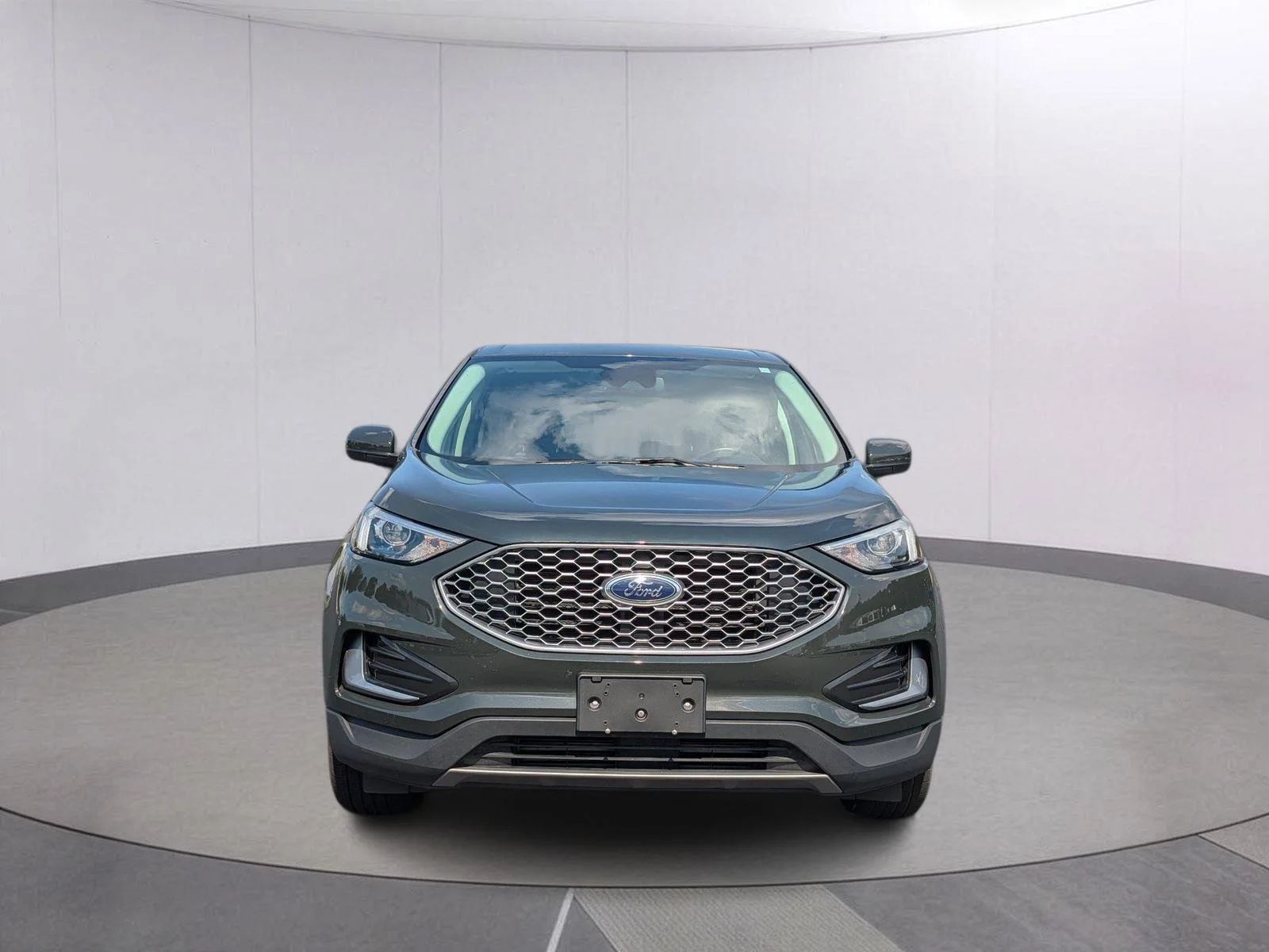 Used 2024 Forged Green Ford SEL image 8