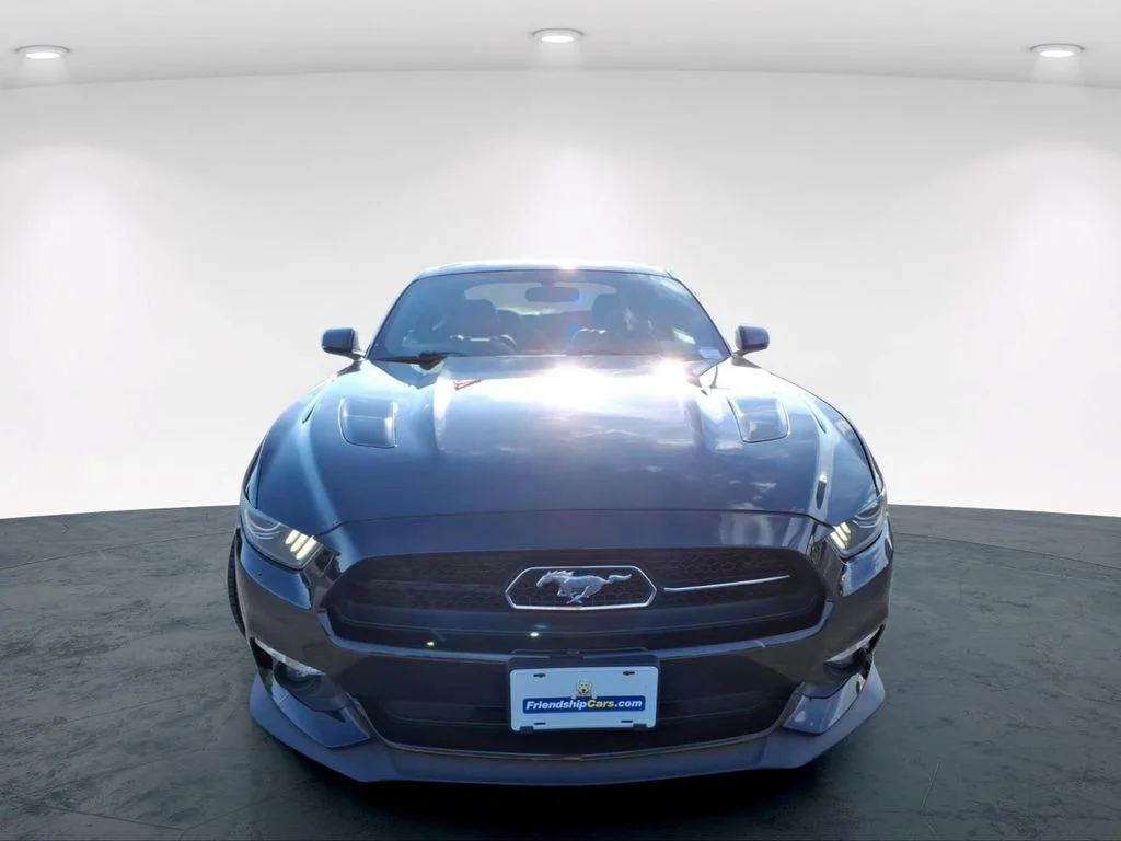 Used 2015 Black Ford GT Premium image 3