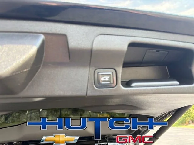 Used 2021 EBONY TWILIGHT METALLIC GMC AT4 image 17