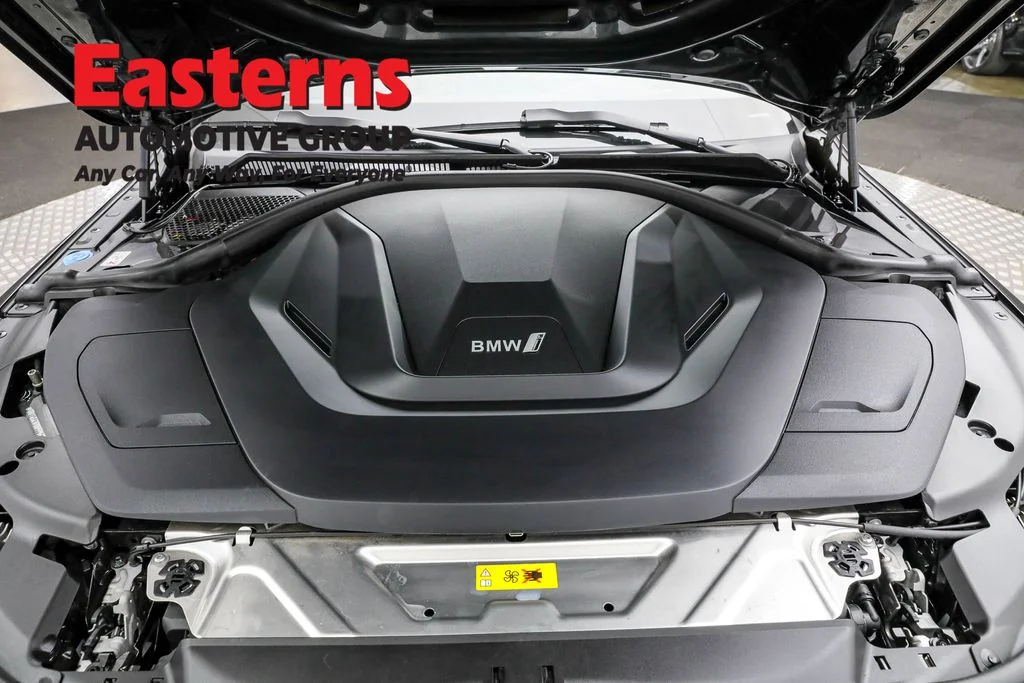 Used 2023 Black BMW eDrive35 image 7