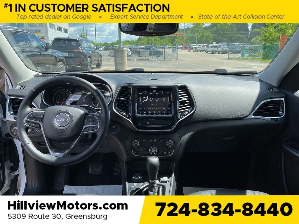 Certified Used 2019 Bright White Clearcoat Jeep Limited image 18