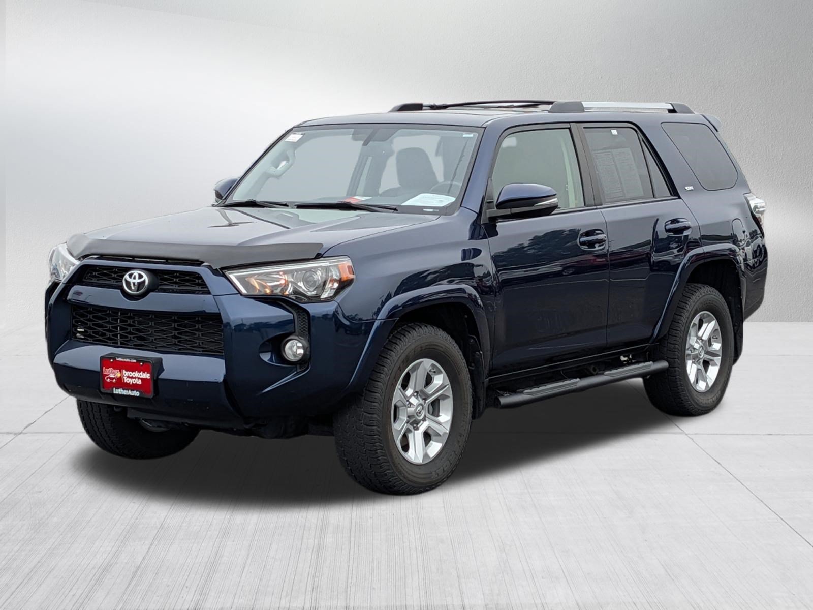 Certified Used 2019 Nautical Blue Metallic Toyota SR5 Premium image 3