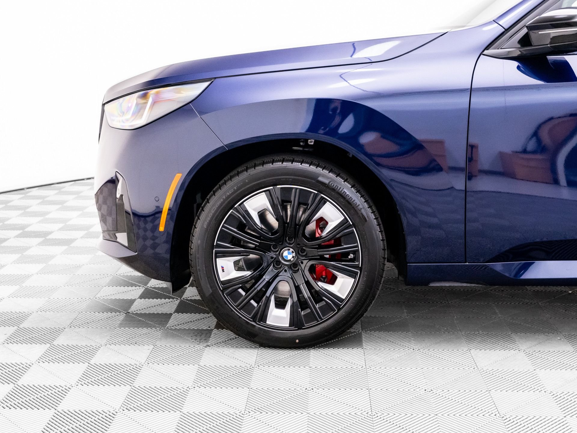 New 2026 Tanzanite Blue II Metallic BMW M50 xDrive image 35