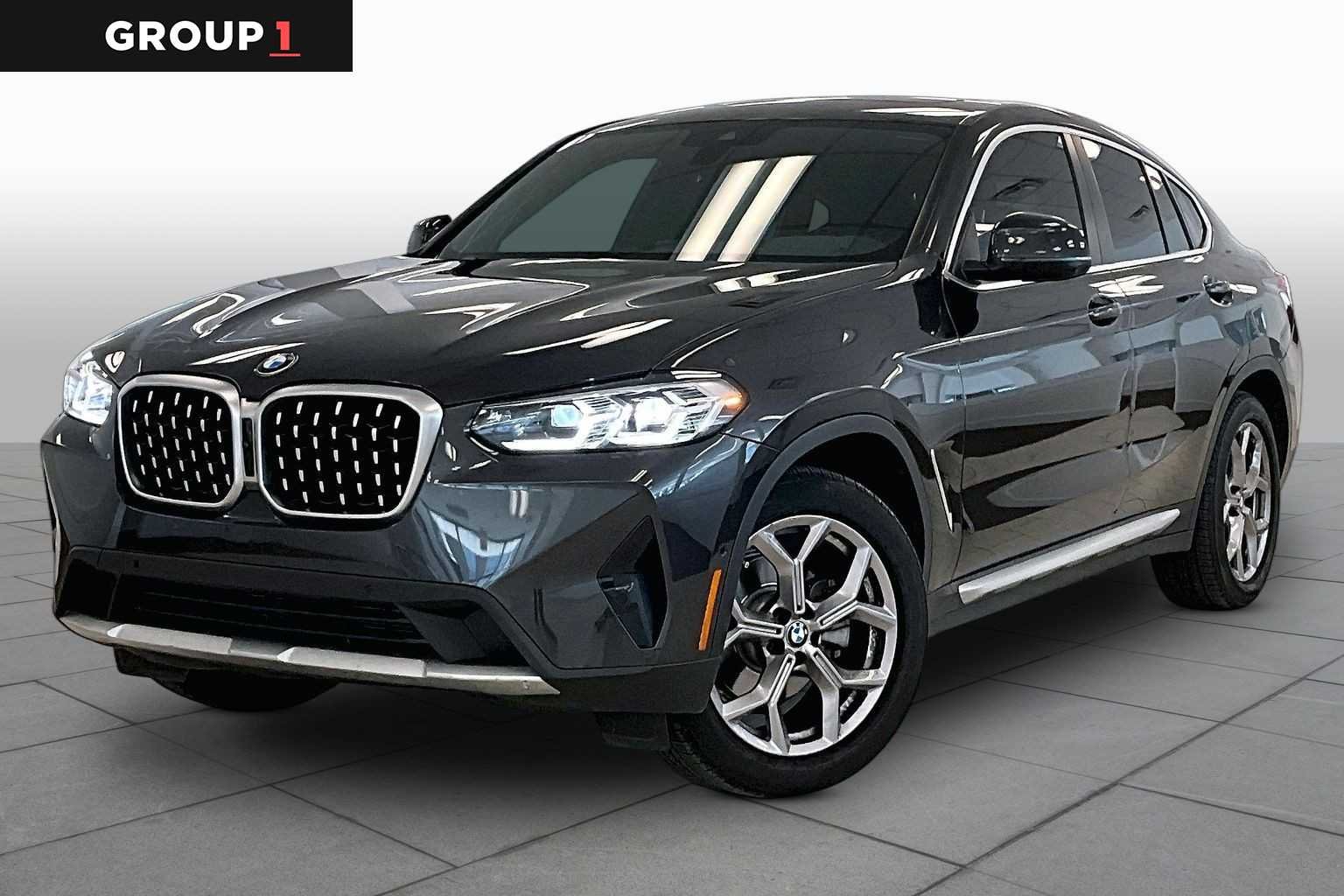 Pre-Owned 2022 BMW X4 XDrive30i