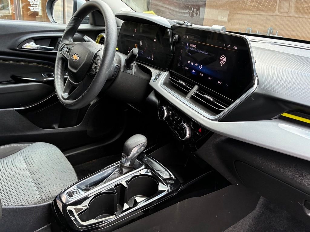 Certified Used 2024 Sterling Gray Metallic Chevrolet LT image 40