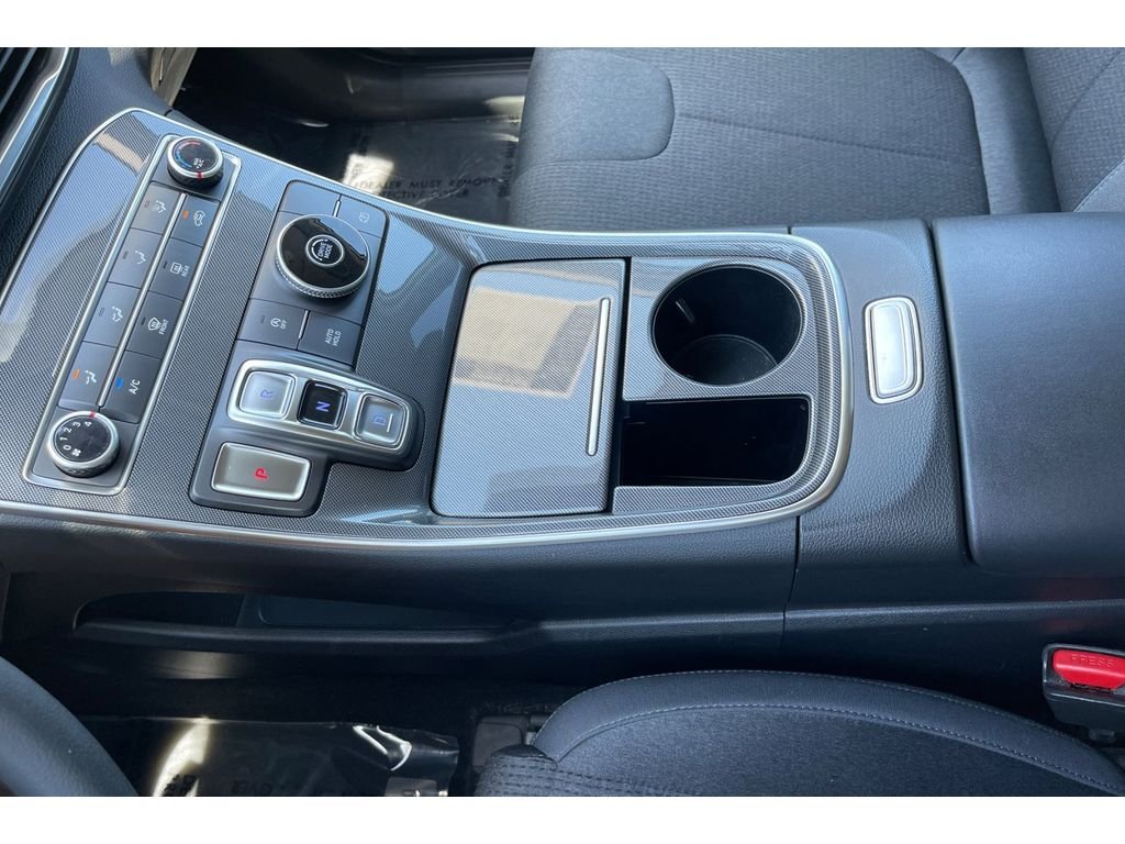 Used 2023 Serenity White Pearl Hyundai SE image 31