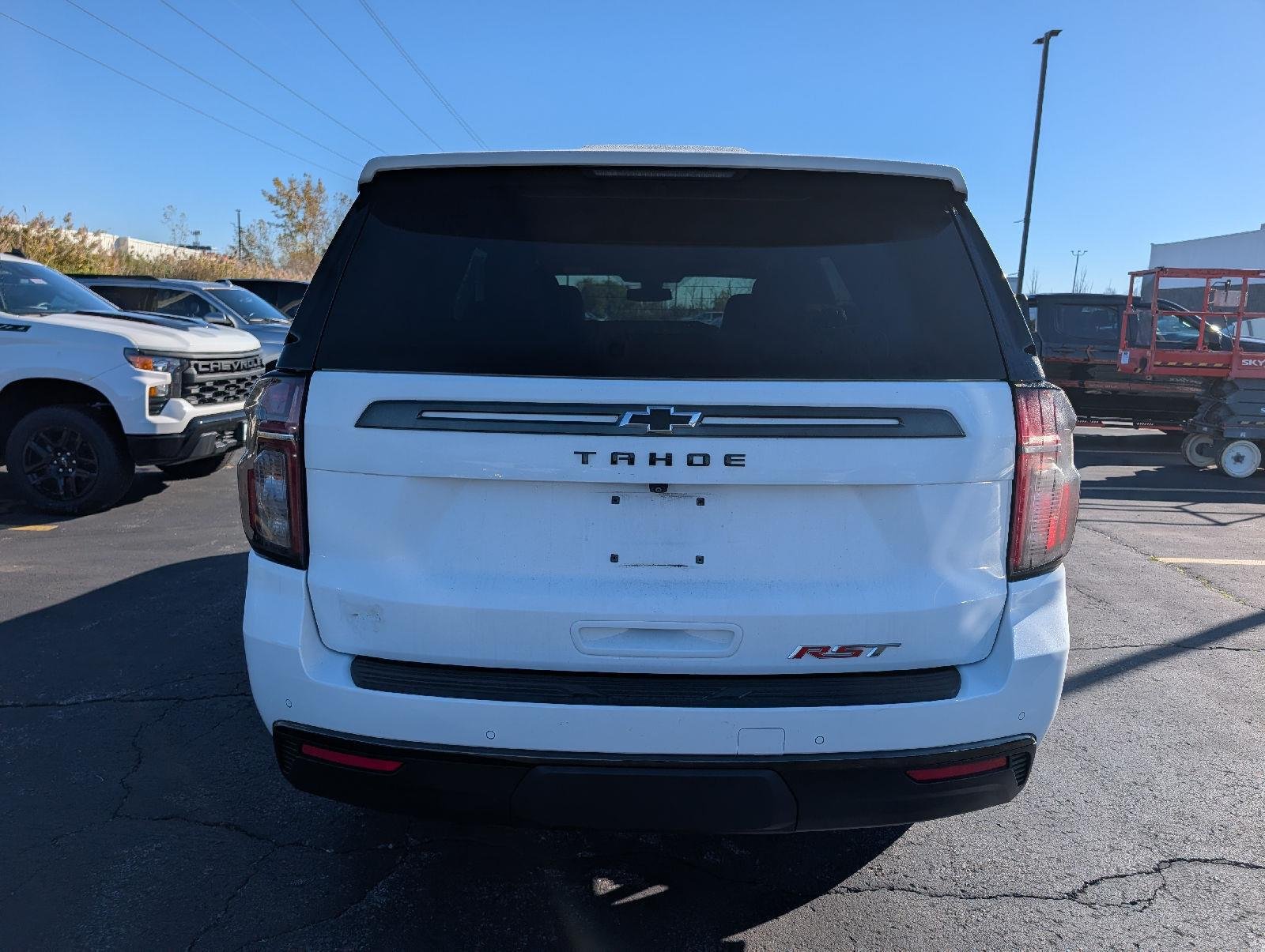 Used 2021 Summit White Chevrolet RST image 6