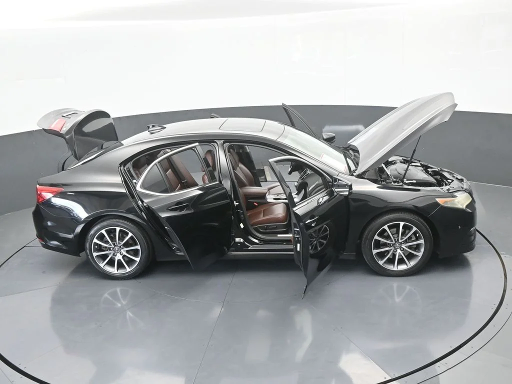 Used 2017 Black Acura V6 image 72