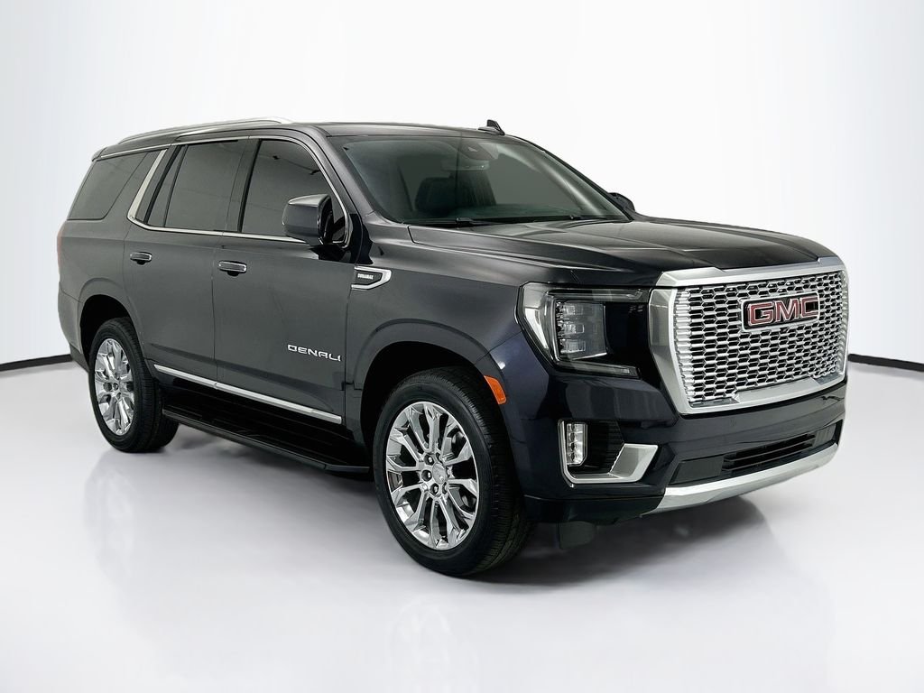 Used 2024 Titanium GMC Denali image 3