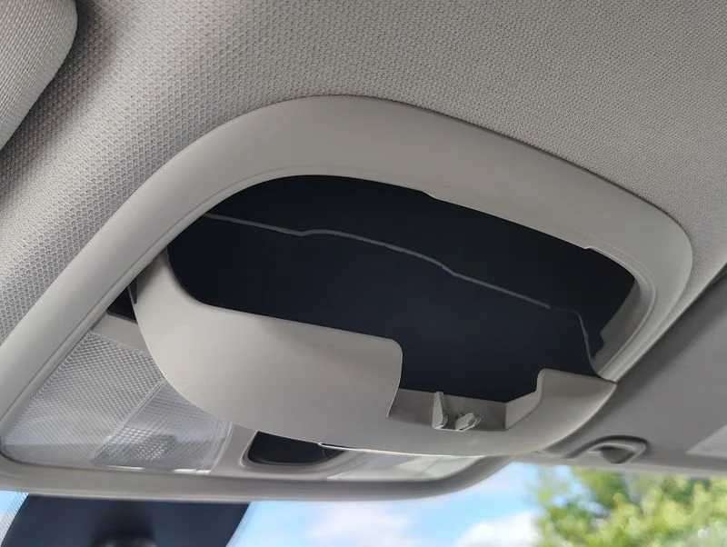 Used 2019 Green Jeep Latitude Plus image 33