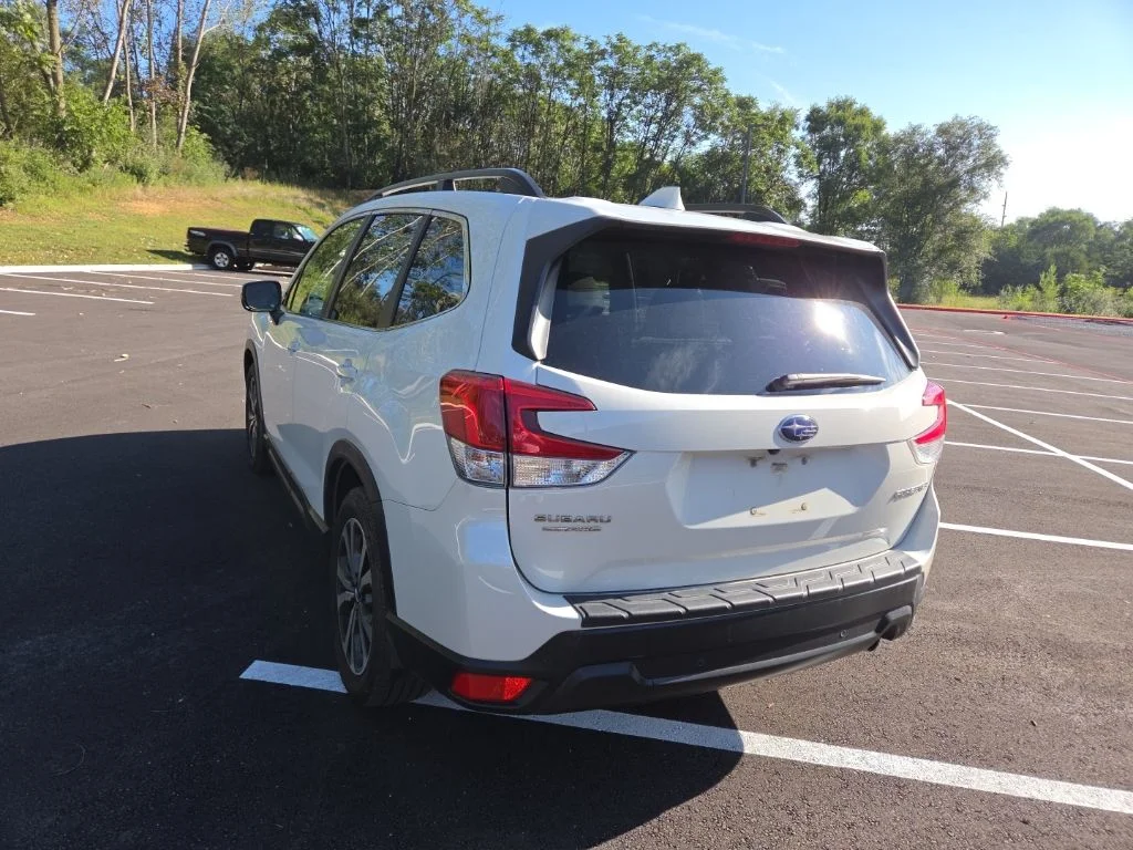 Used 2019 White Subaru Limited image 16