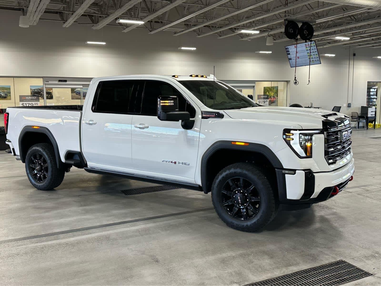 2025 GMC Sierra 3500HD AT4 - Photo 9