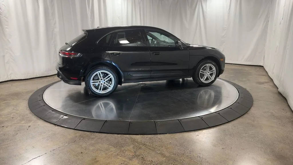 2024 Porsche Macan Base - Photo 6