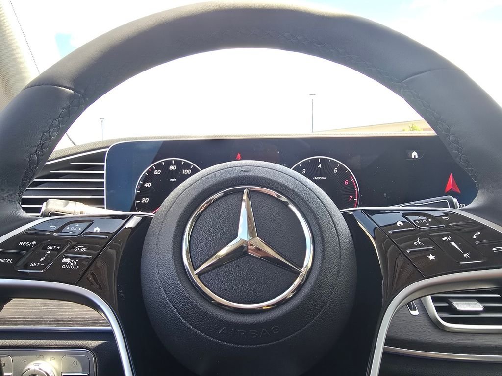 New 2026 Black Mercedes-Benz GLE 450 image 30