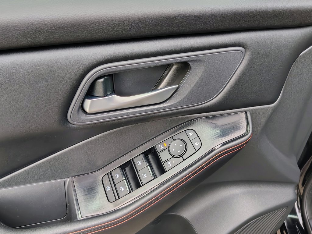 2025 Nissan Rogue Rock Creek - Photo 19