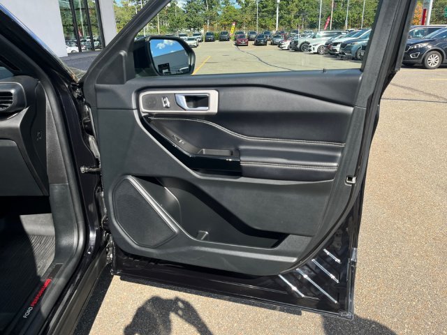 Used 2022 Black Ford ST image 32
