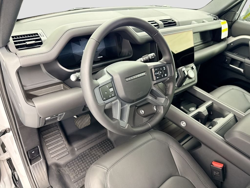New 2026 Borasco Grey LAND ROVER X-Dynamic SE image 9