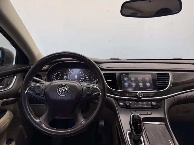Used 2017 Pepperdust Metallic Buick Essence image 3