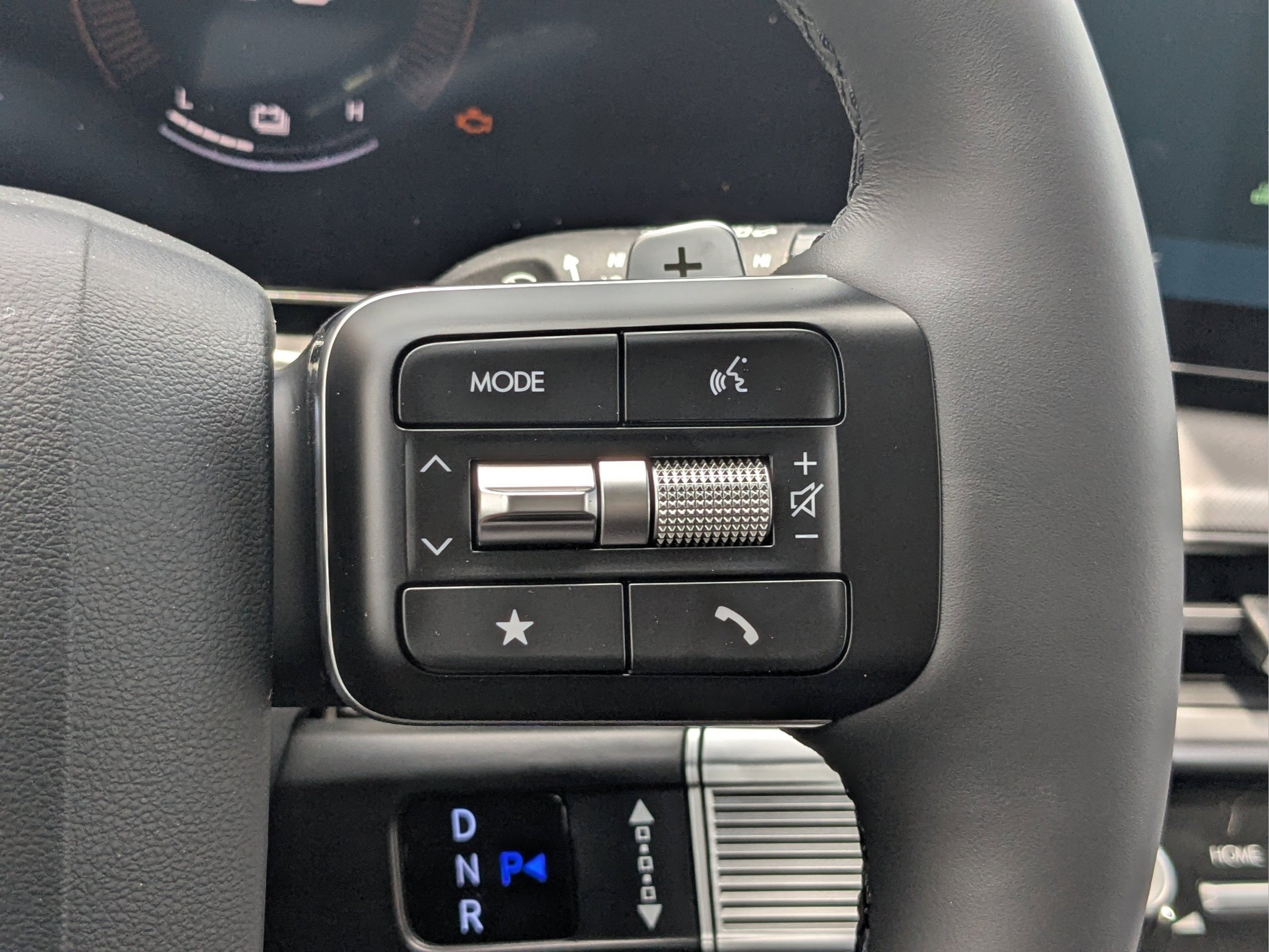 New 2026 Phantom Black Hyundai SE image 19