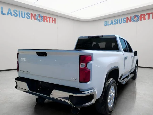 2023 Chevrolet Silverado 2500HD LTZ - Photo 8