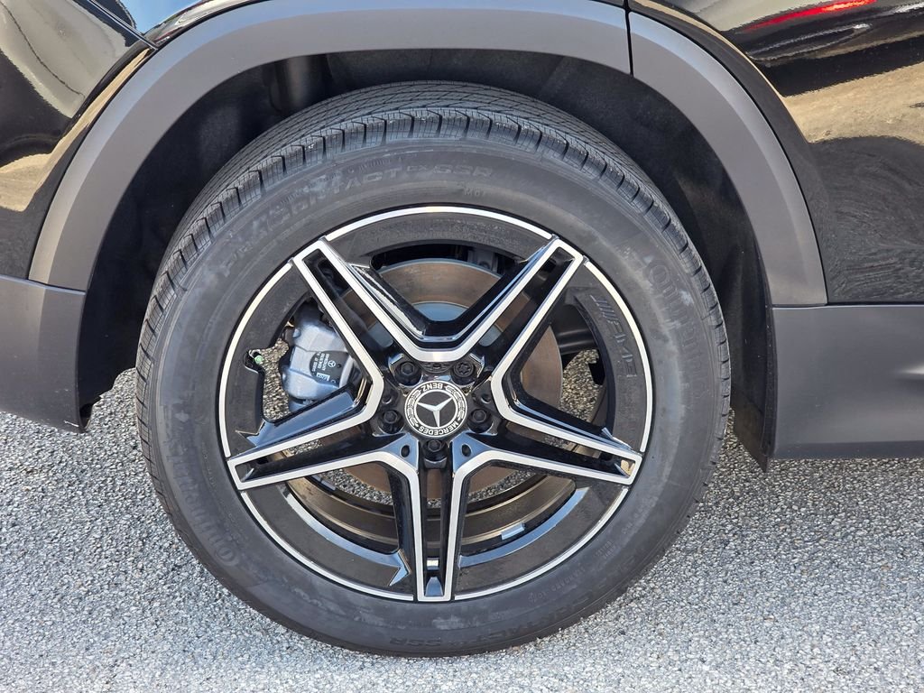 New 2026 Black Mercedes-Benz GLB 250 image 7