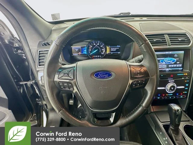 Used 2016 Shadow Black Ford Limited image 11