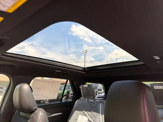 New 2026 Agate Black Metallic Ford ST image 32