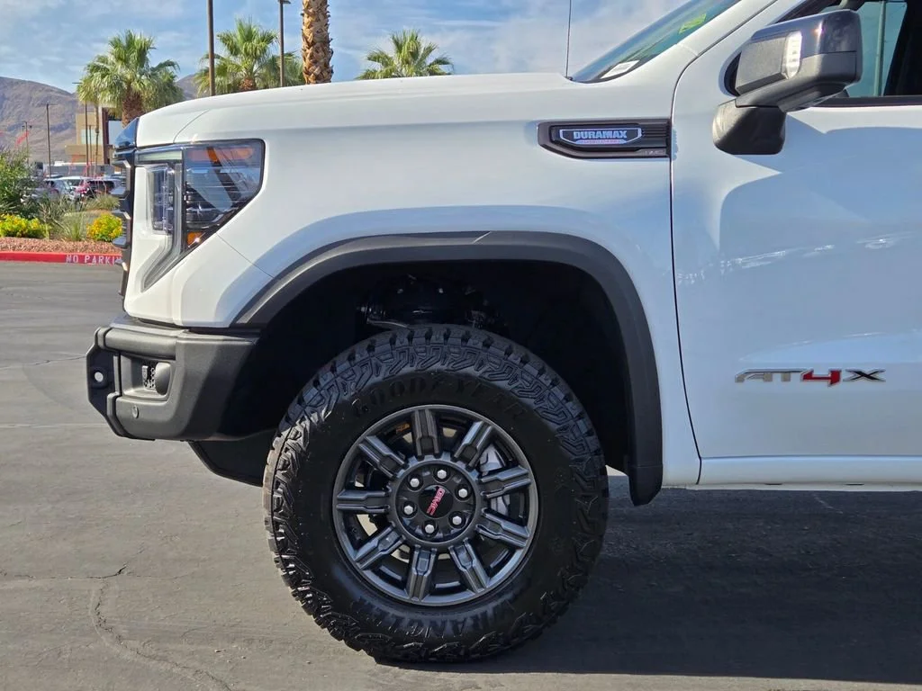 Used 2025 Summit White GMC AT4X image 9
